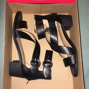 American eagle Sandals